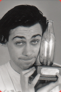 http://www.comedyawards.co.uk/imgs/winners-and-nominees/best-comedy-shows/sean-hughes-1990.jpg